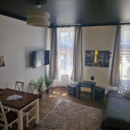 Apartament Azyl Przemyśl Exterior foto